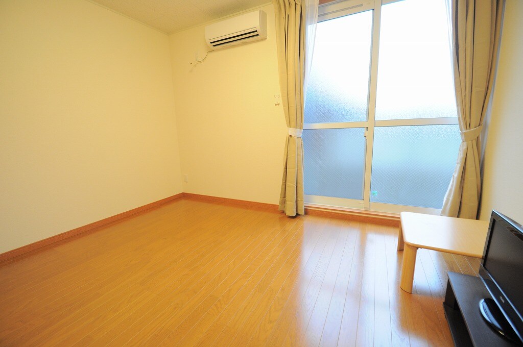 レオパレス美原長田の物件内観写真