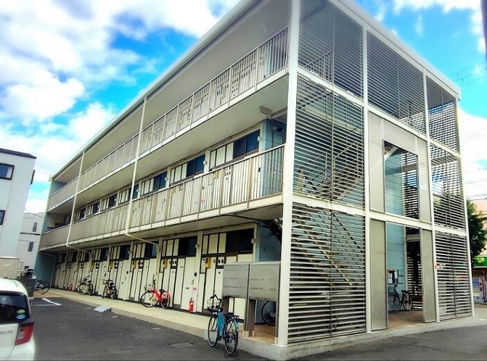 レオパレス喜連の物件外観写真