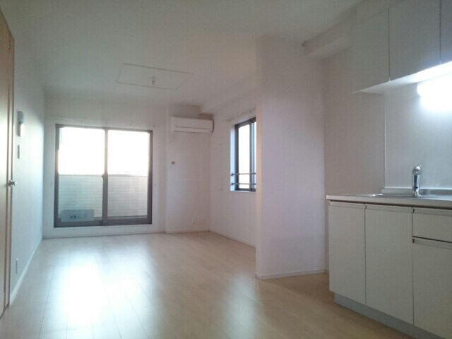 グラン・シャリオの物件内観写真