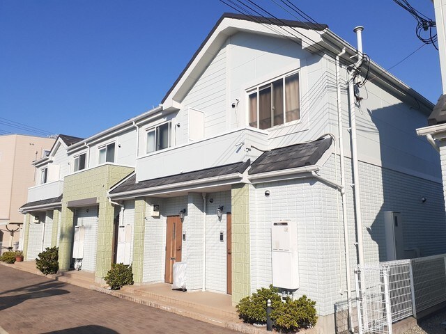 カメ－リア１番館の物件外観写真