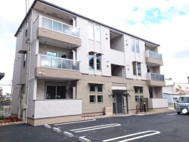 カーサカトレアの物件外観写真