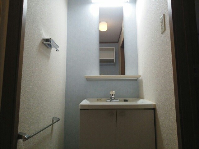 ベル・コーポ・デヌシＢの物件内観写真