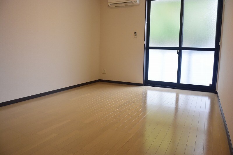 レオネクストカルミアの物件内観写真