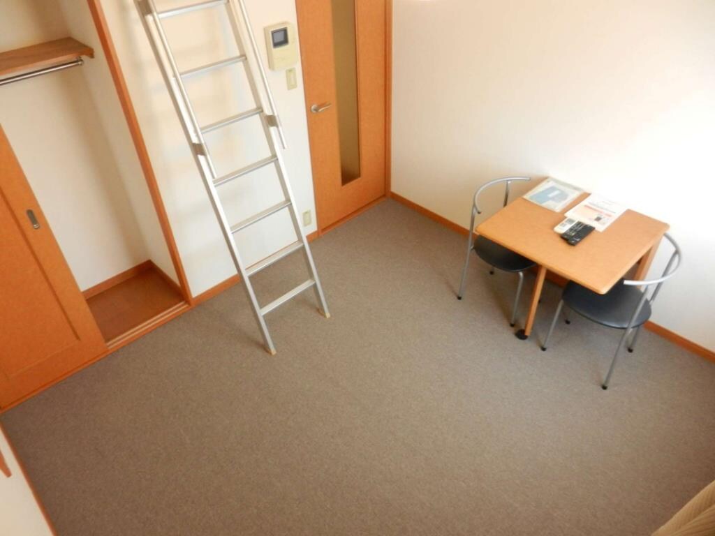 レオパレスフォレストいずみの物件内観写真