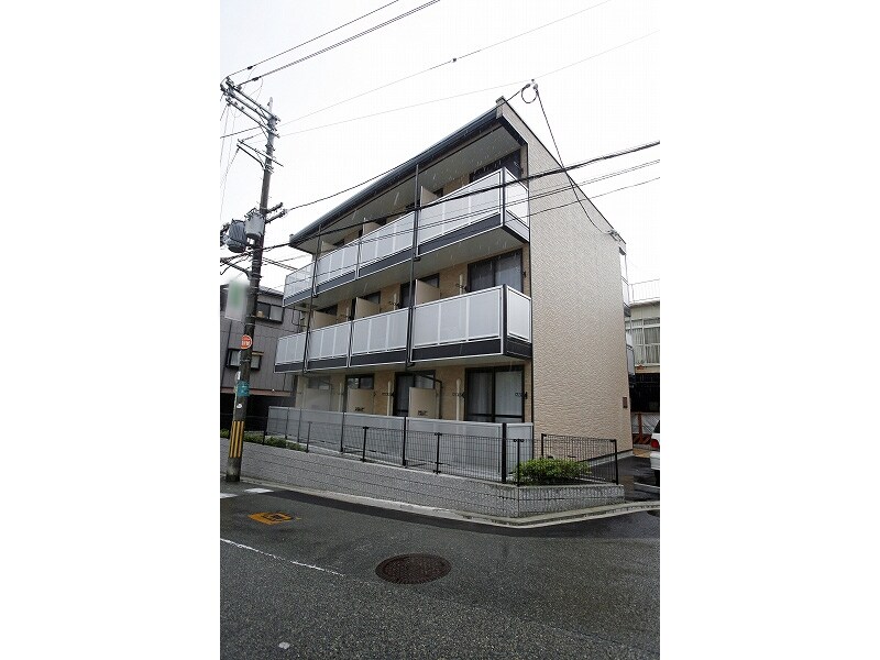 レオパレス山吹の物件外観写真