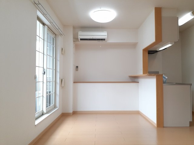 プロムナード笹部の物件内観写真