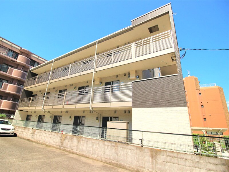 クレイノプランドール桜ヶ丘の物件外観写真