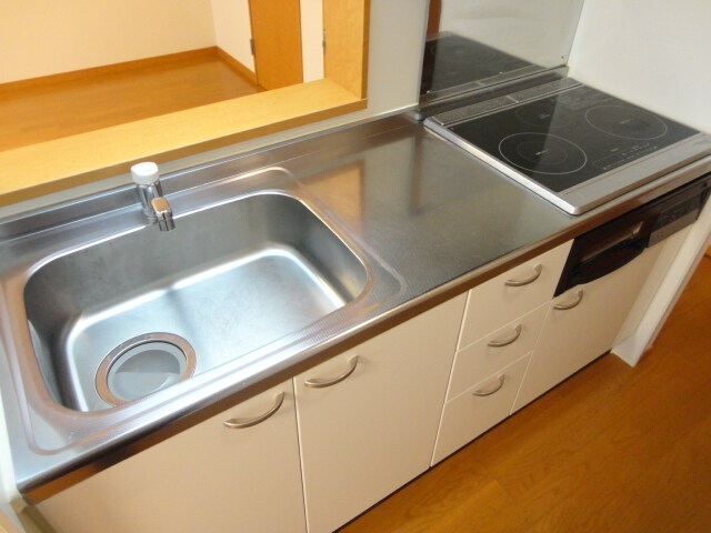 レオネクスト上之島の物件内観写真