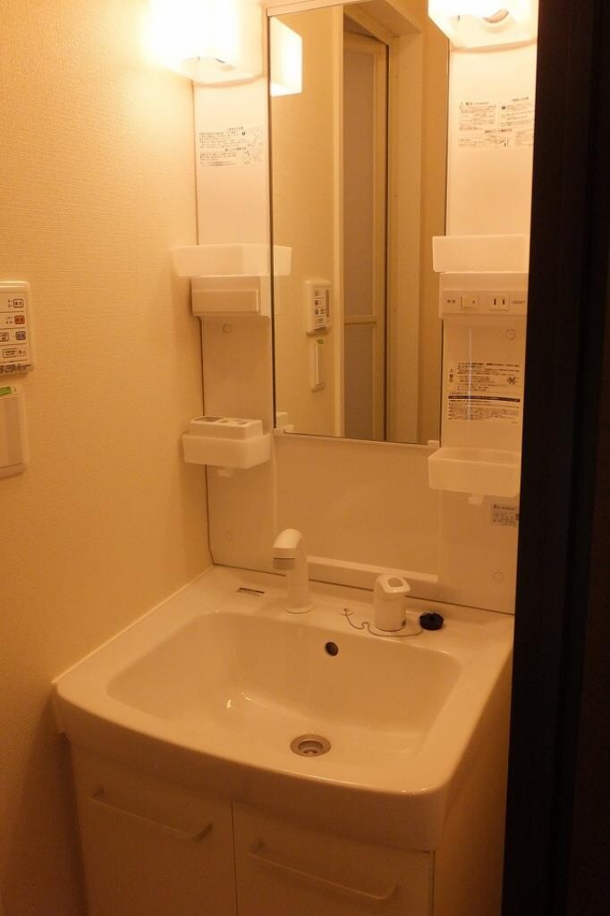 レオネクスト日新大阪の物件内観写真