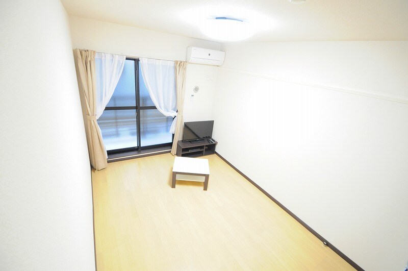 レオネクストアヴリール九条の物件内観写真