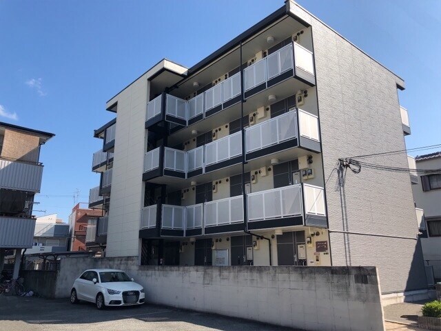 レオパレスシエスタの物件外観写真