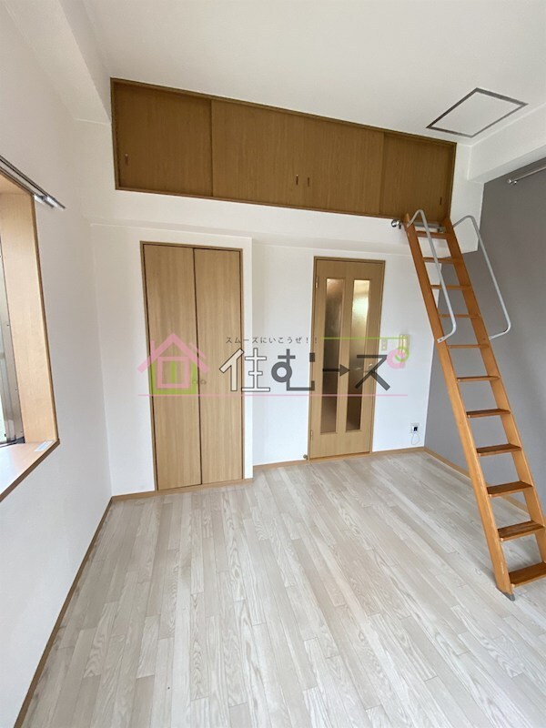 オズレジデンス鶴見の物件内観写真