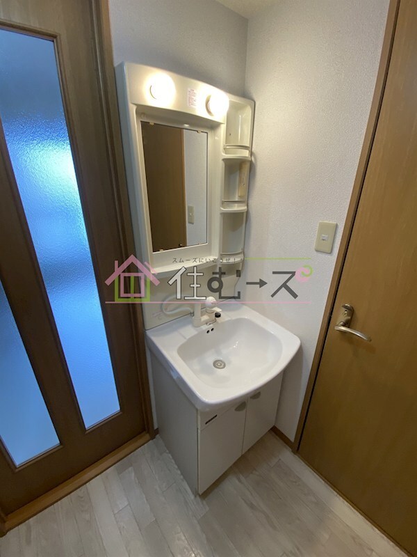 オズレジデンス鶴見の物件内観写真