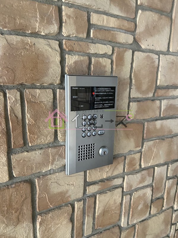 オズレジデンス鶴見の物件内観写真