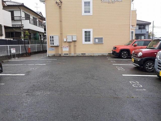 ニイナセレノの物件内観写真