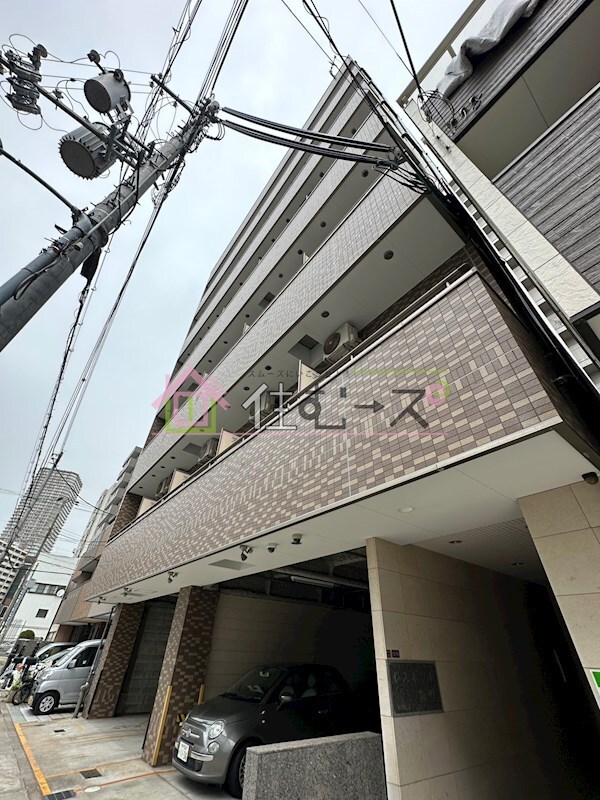 レスポワル新町の物件外観写真