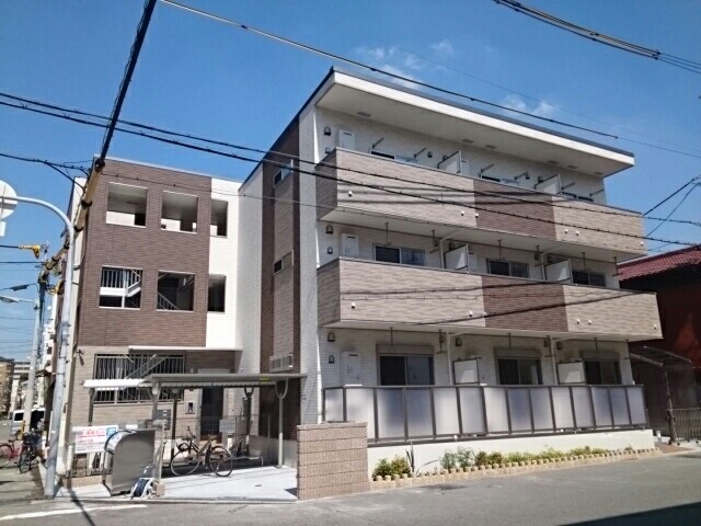 フローラの物件外観写真