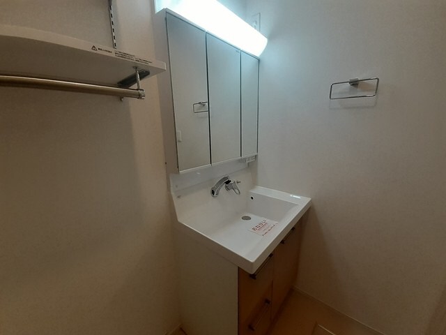 エレガント　オハナの物件内観写真