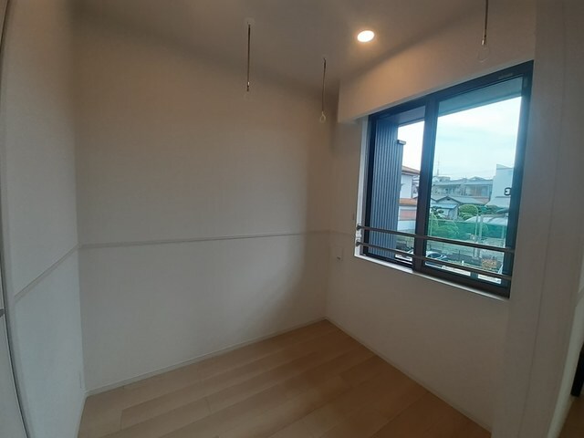 エレガント　オハナの物件内観写真