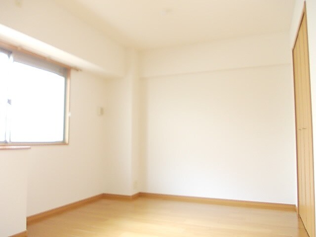 サンシャインヒルの物件内観写真