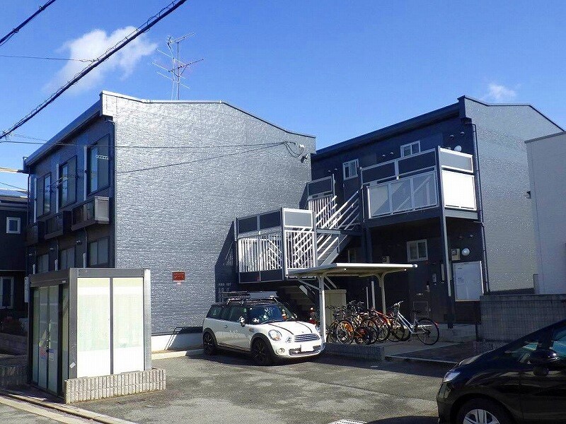 レオパレス呑山の物件外観写真