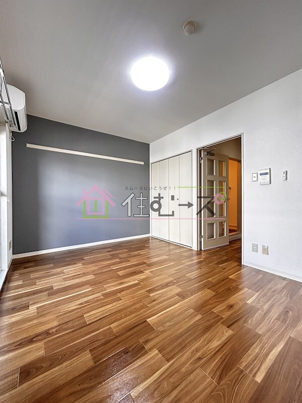 シャトレ下新庄の物件内観写真