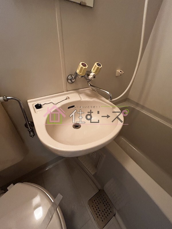 シャトレ下新庄の物件内観写真