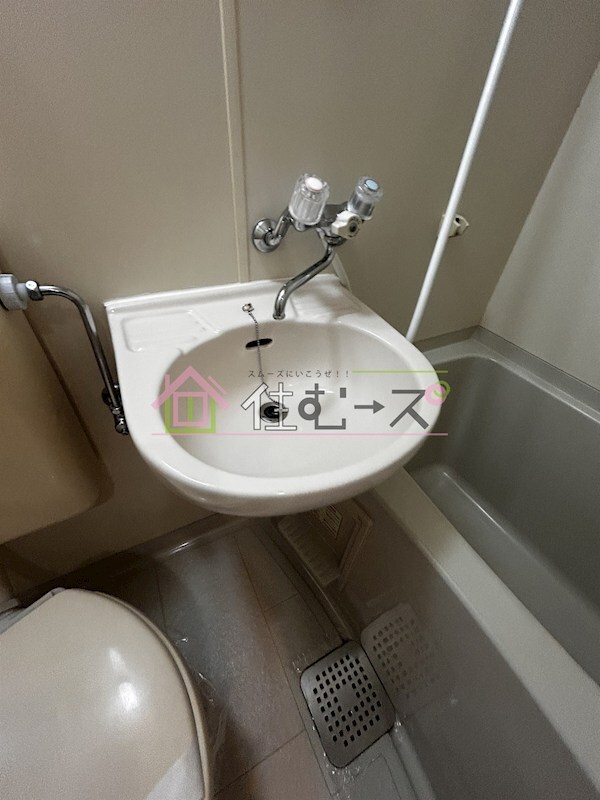 シャトレ下新庄の物件内観写真