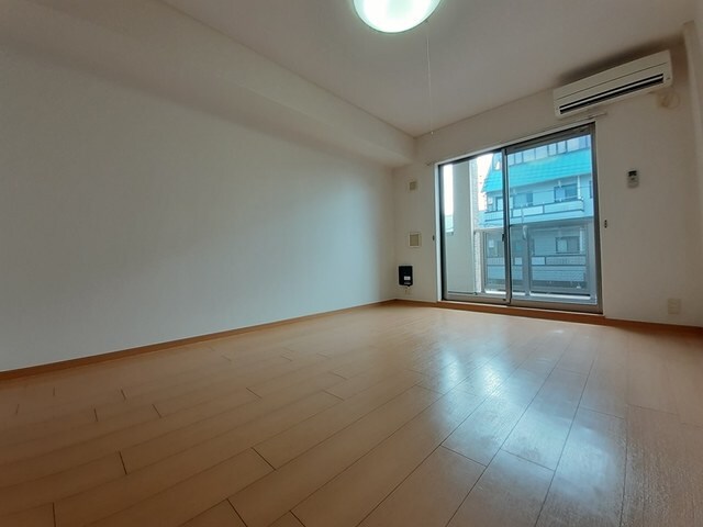 プリムローズヒルの物件内観写真