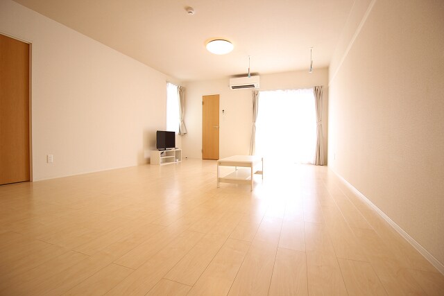 クレイノマルイチの物件内観写真