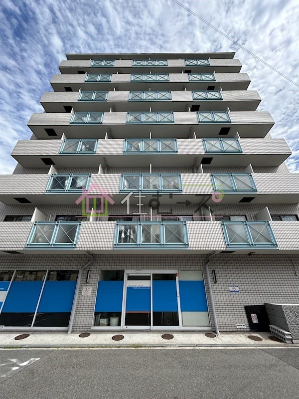 フローライト長居の物件外観写真