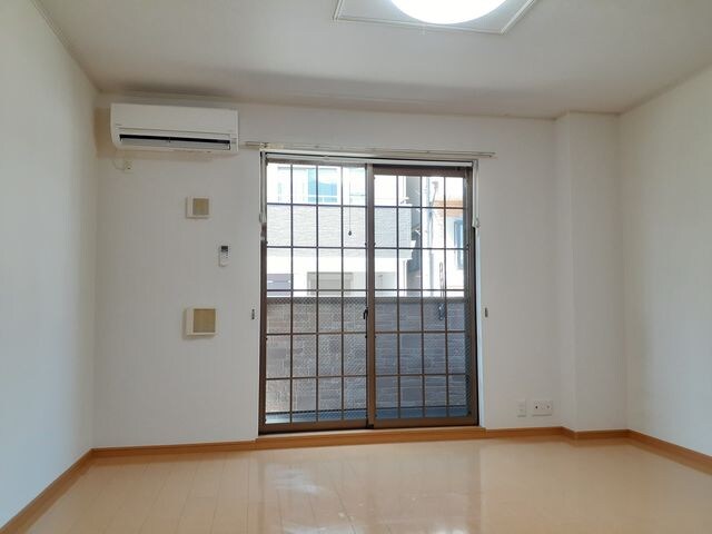 エレガンテアルバの物件内観写真