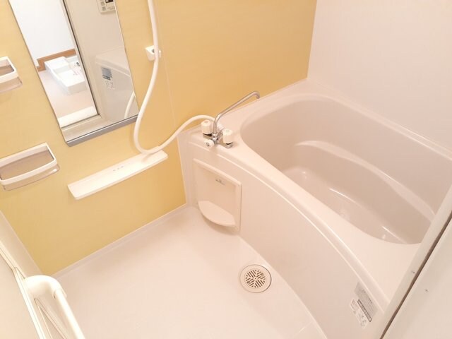 エレガンテアルバの物件内観写真