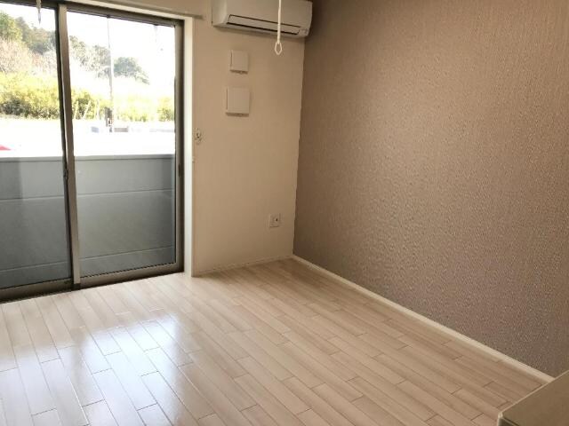 CRESTの物件内観写真