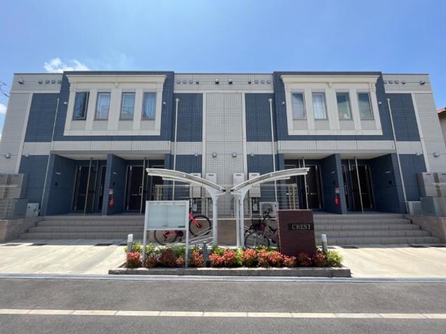 CRESTの物件外観写真