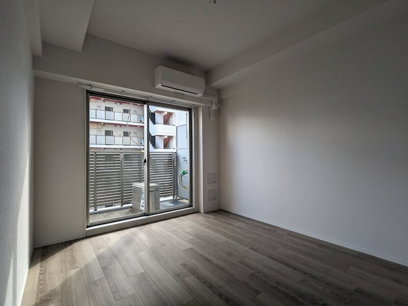 エスリード新大阪ザ・プレミアEASTの物件内観写真