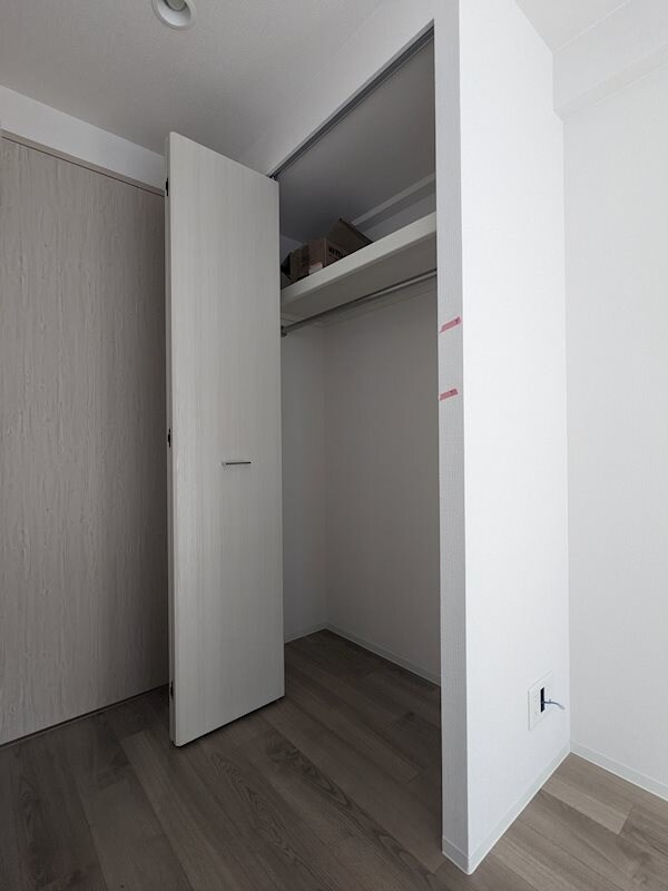 エスリード新大阪ザ・プレミアEASTの物件内観写真