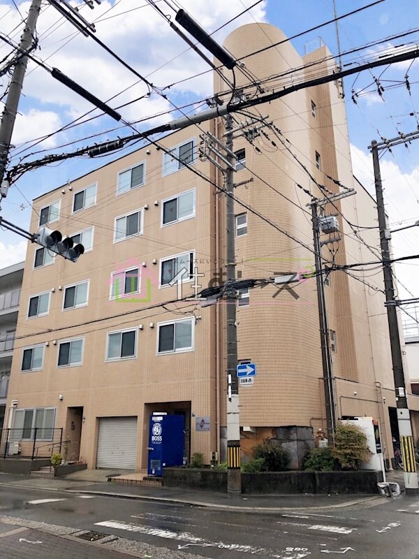 レヴェ北田辺の物件外観写真