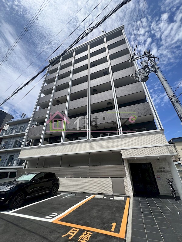 U-ro鶴橋駅前の物件外観写真