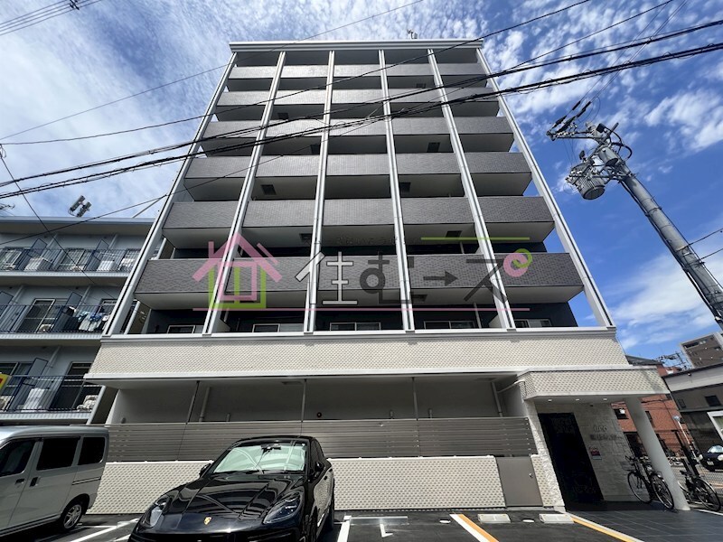 U-ro鶴橋駅前の物件外観写真