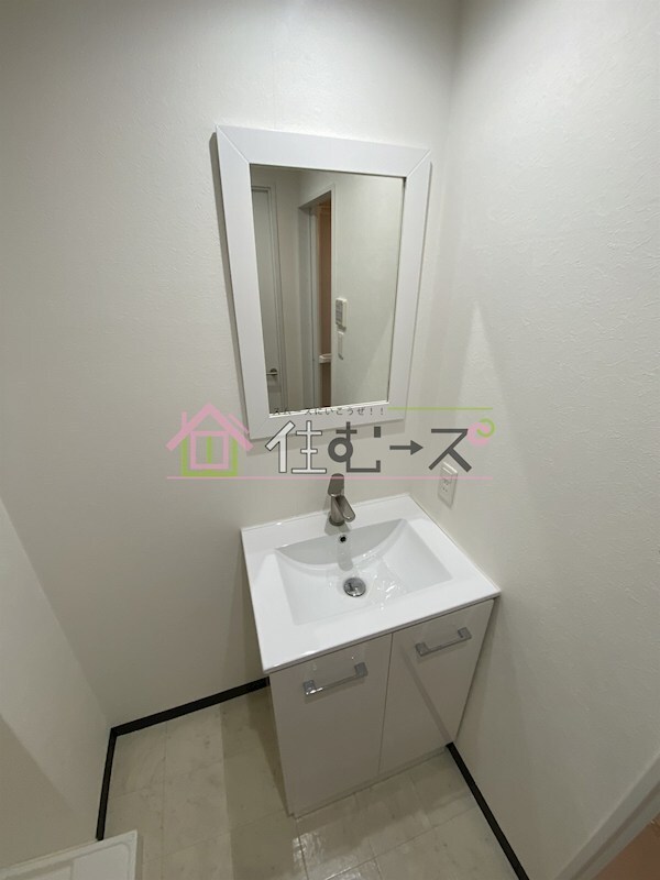 U-ro鶴橋駅前の物件内観写真