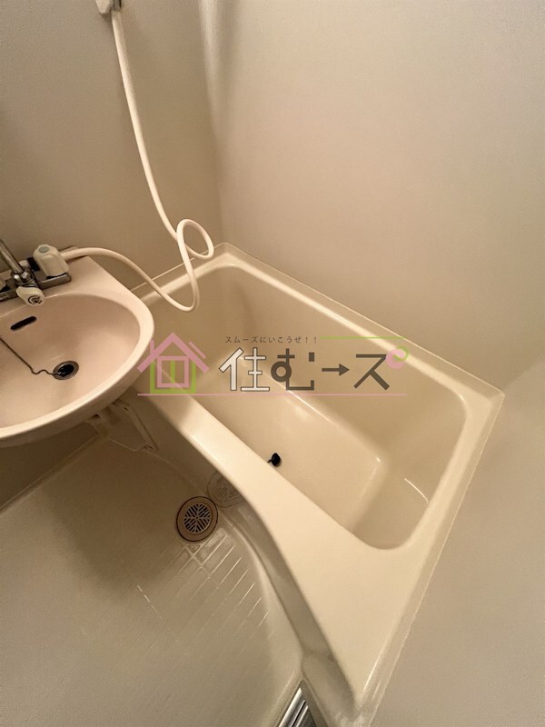 ブロッサム　カスガデの物件内観写真