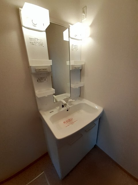 サンハイツ北六甲壱番館の物件内観写真