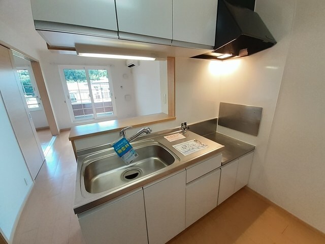 サンハイツ北六甲壱番館の物件内観写真