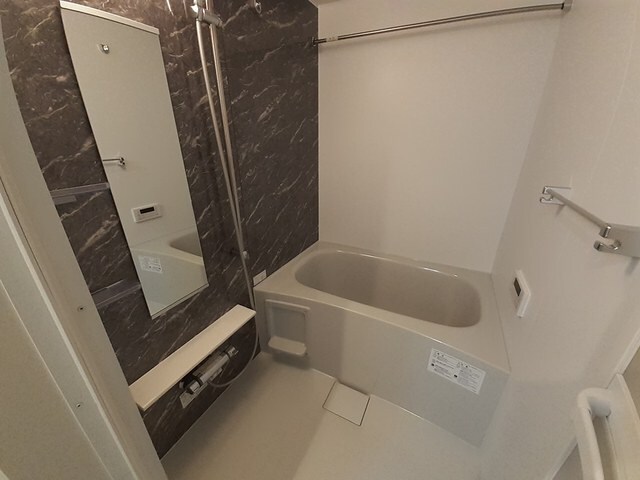 ジュネス　エトワールの物件内観写真