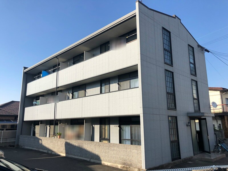 レオパレスＳＭＩＬＥの物件外観写真