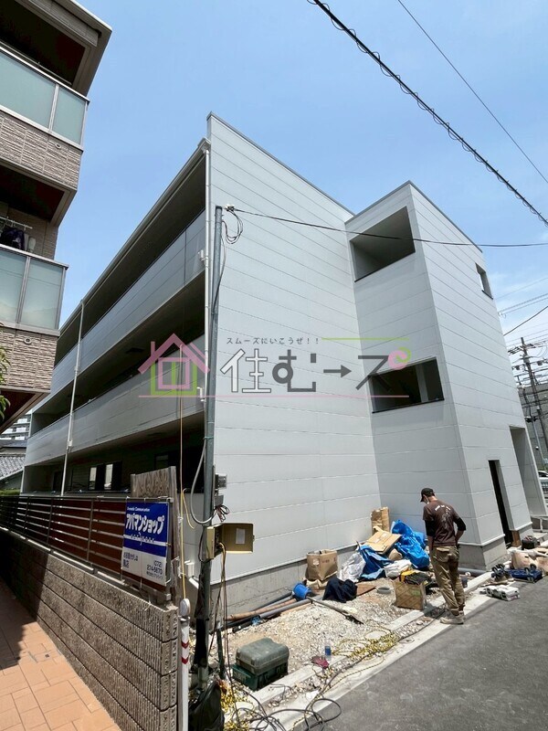 レガーロ鳳東町の物件外観写真