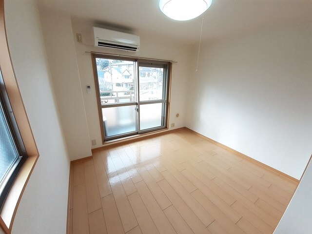 ヴィラ甲東園の物件内観写真