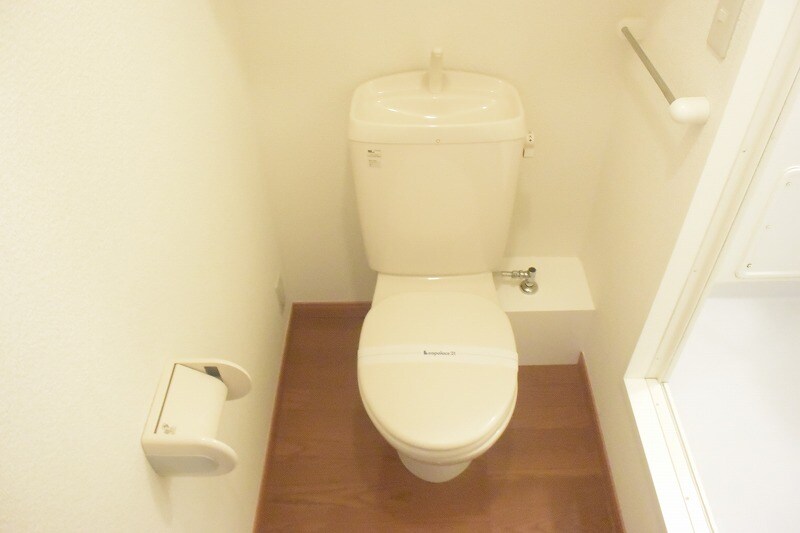 レオパレス南桜塚の物件内観写真