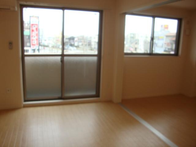 メゾン ド ソレイユの物件内観写真